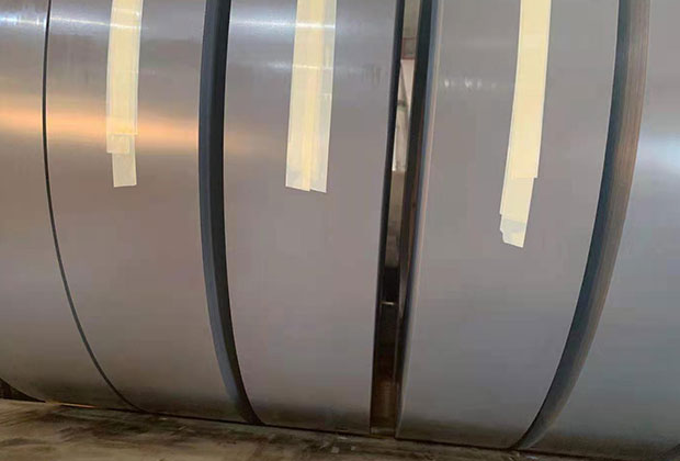 Oriented silicon steel coil