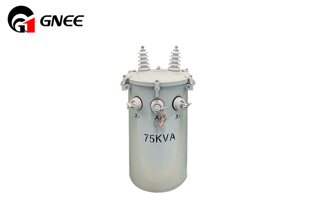 pole mounted distribution transformer